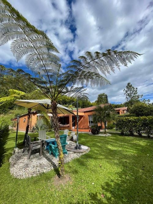 Casa de 3 alcobas en venta en Santa Elena, El Retiro, 210 m² · foto 2 de 15