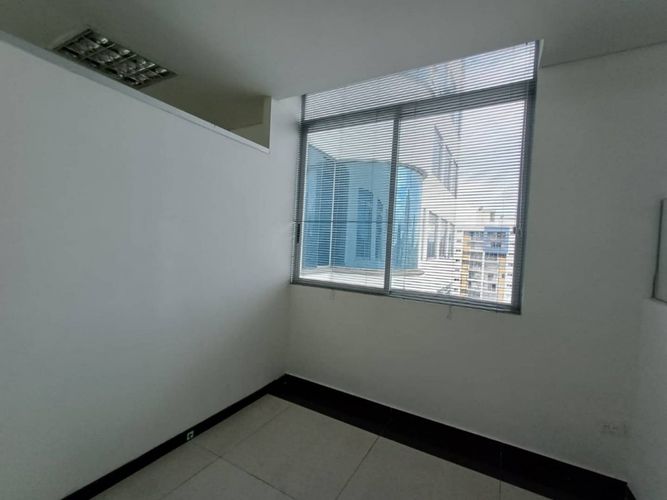 Oficina en arriendo en Mejoras Publicas, Bucaramanga, 173 m² · foto 9 de 12