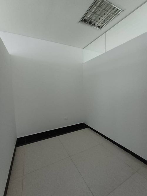 Oficina en arriendo en Mejoras Publicas, Bucaramanga, 173 m² · foto 11 de 12