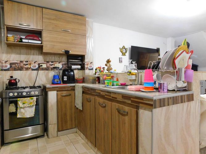 Casa de 7 alcobas en venta en Las Gaviotas, Soledad, 168 m² · foto 7 de 24