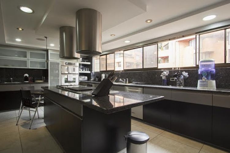 Apartamento en venta en Los Rosales, Bogotá · foto 11 de 24