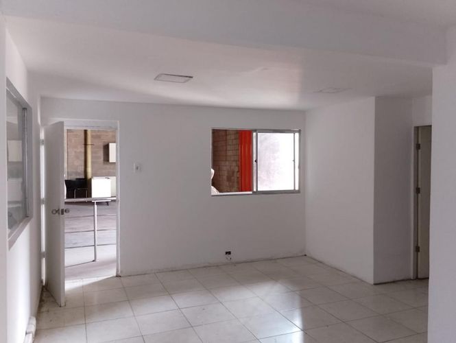 Bodega en arriendo en Los Olivos I, Barranquilla, 1458 m² · foto 4 de 15