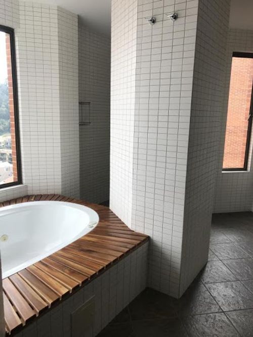 Apartamento de 3 alcobas en venta en El Retiro, Bogotá, 352 m² · foto 22 de 24