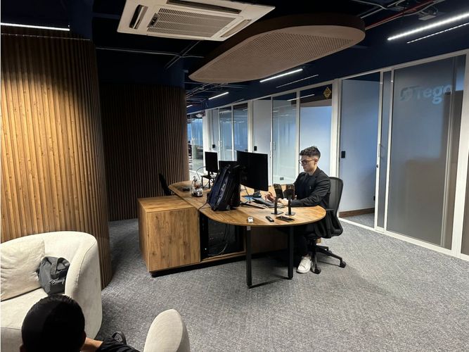 Oficina en arriendo en El Poblado, Medellín, 255 m² · foto 9 de 24