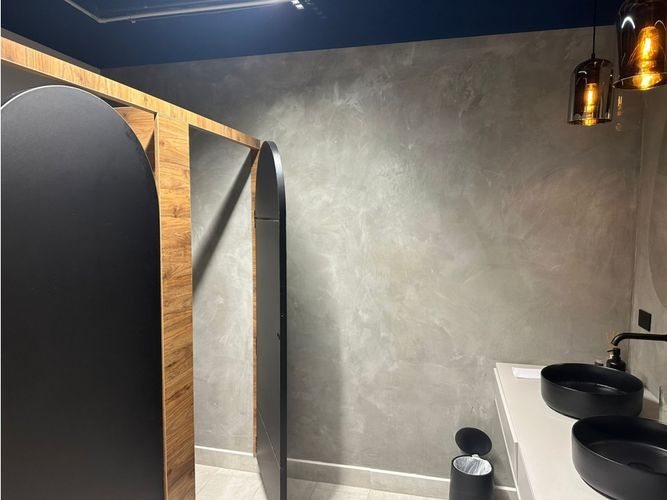 Oficina en arriendo en El Poblado, Medellín, 255 m² · foto 13 de 24