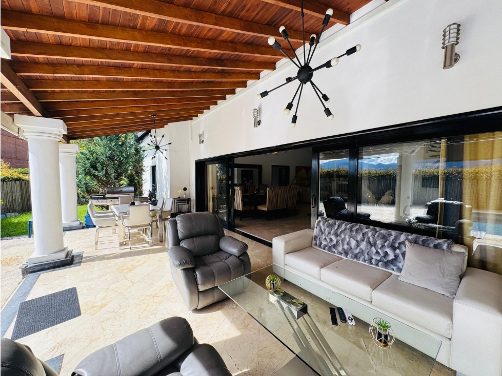 Casa en Arriendo en El Poblado, Medellín