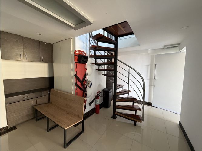 Oficina en arriendo en Las Palmas, Medellín, 72 m² · foto 4 de 12