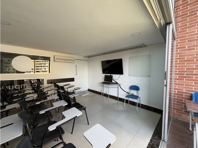 Oficina en arriendo en Las Palmas, Medellín, 72 m² · foto 8 de 12
