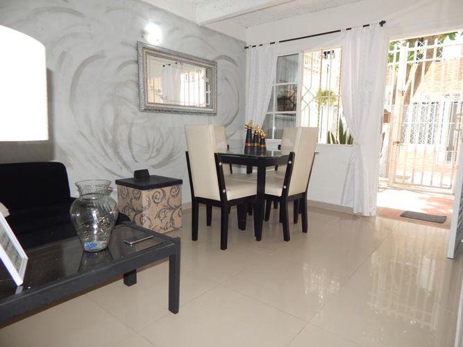 Casa de 5 alcobas en venta en Ub. Arboleda, Soledad, 88 m² · foto 3 de 24
