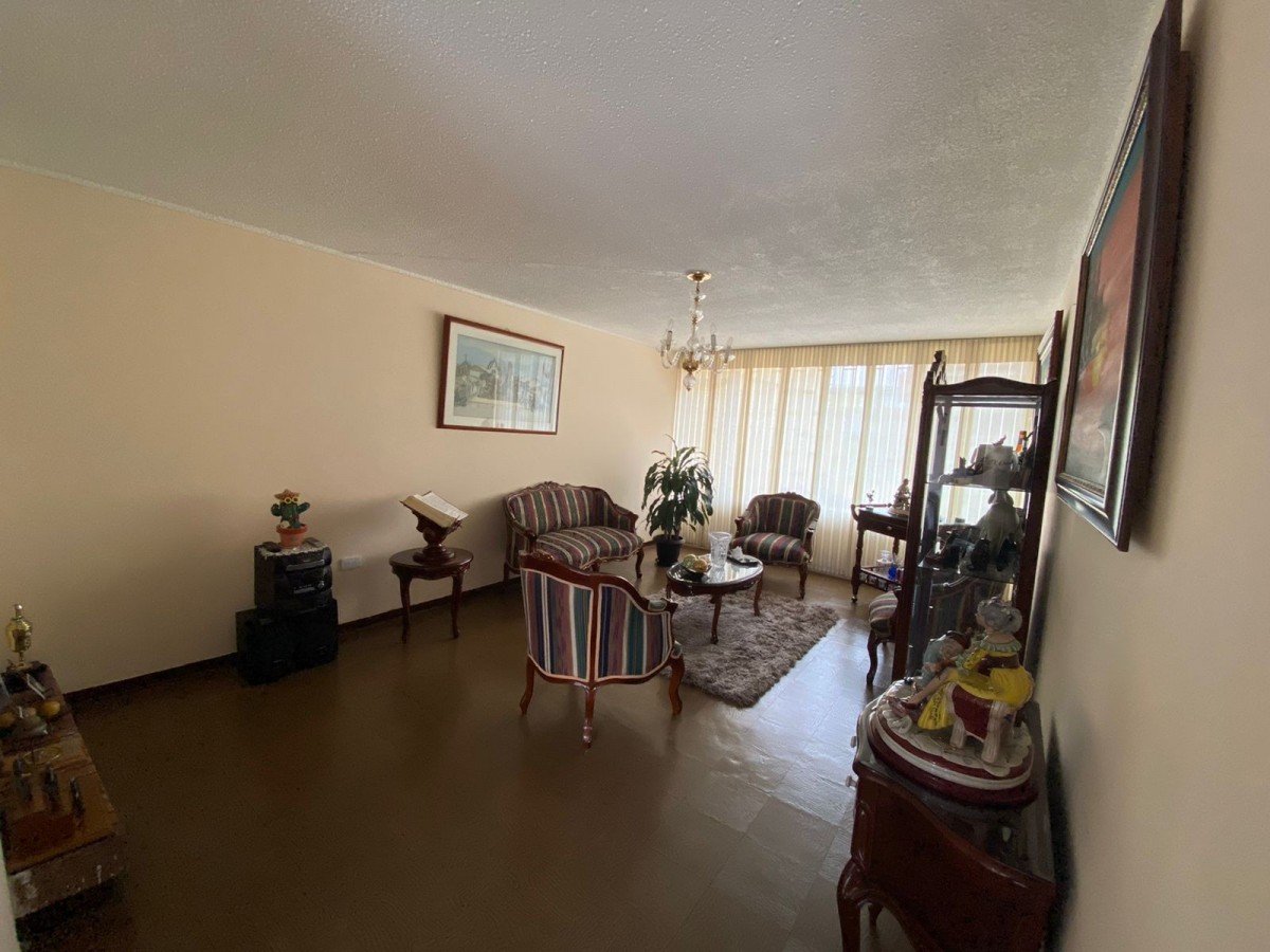 Casa en venta en Las Villas, Bogotá · foto 5 de 20