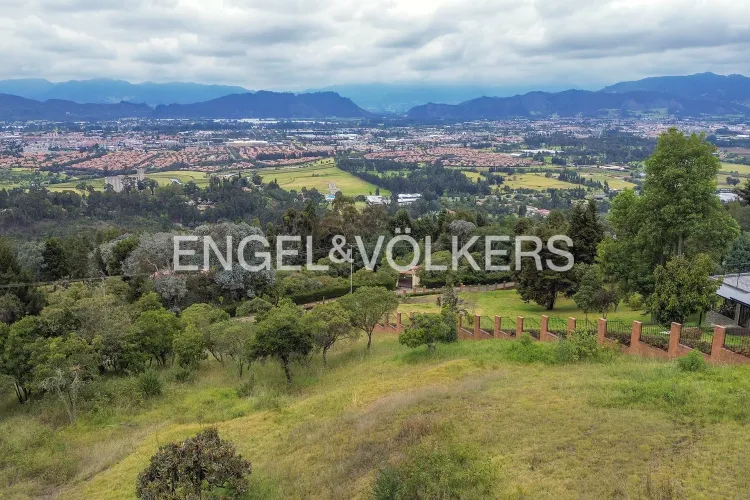 Lote en venta en Yerbabuena, Chía · foto 5 de 6