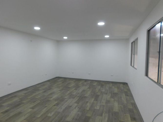 Bodega en arriendo en Las Estrellas, Barranquilla, 1350 m² · foto 8 de 24