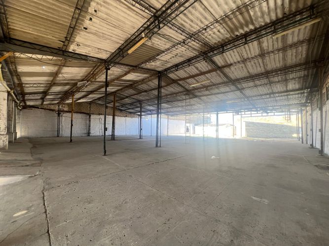 Bodega en arriendo en Las Estrellas, Barranquilla, 1350 m² · foto 13 de 24