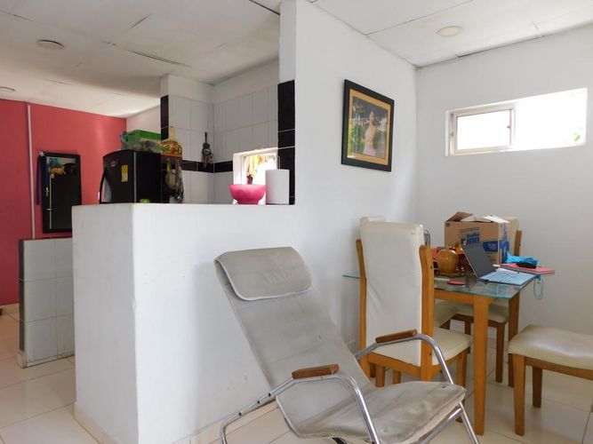 Casa de 8 alcobas en venta en Las Gaviotas, Soledad, 180 m² · foto 2 de 9