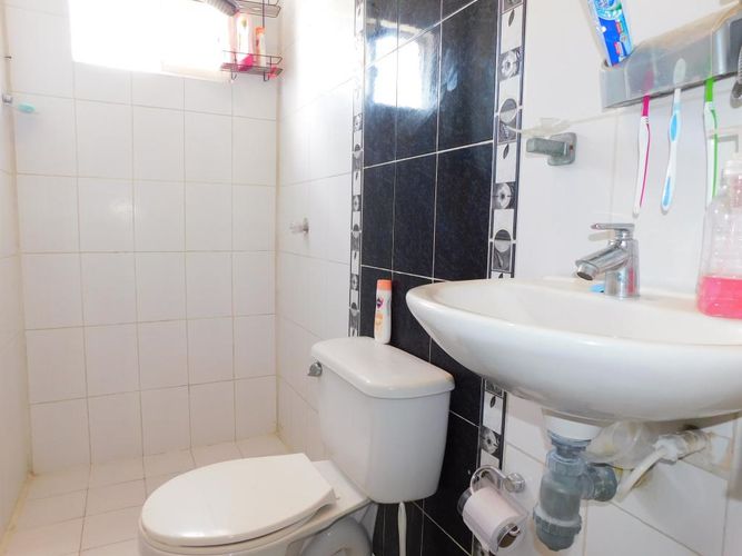 Casa de 8 alcobas en venta en Las Gaviotas, Soledad, 180 m² · foto 7 de 9