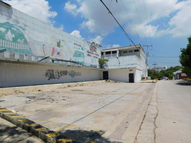 Lote en venta en El Recreo, Barranquilla, 7717 m² · foto 3 de 4