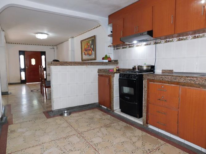 Casa de 4 alcobas en venta en Los Almendros, Soledad, 144 m² · foto 7 de 16