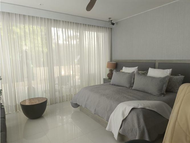 Casa en venta en Cn. Campestre El Peñon, Girardot, 990 m² · foto 9 de 24