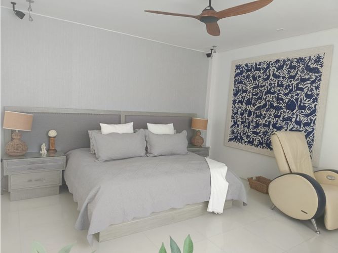 Casa en venta en Cn. Campestre El Peñon, Girardot, 990 m² · foto 13 de 24
