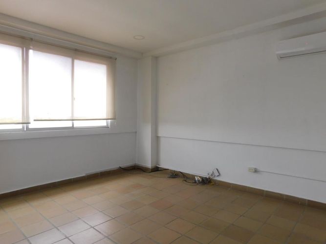 Bodega en arriendo en Chiquinquira, Barranquilla, 85 m² · foto 8 de 16