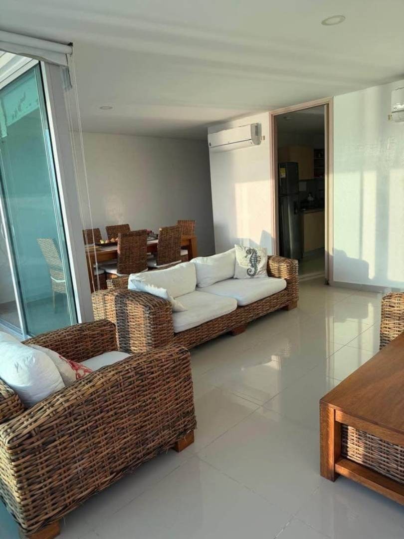 Apartamento en venta en Marbella, Cartagena · foto 2 de 9