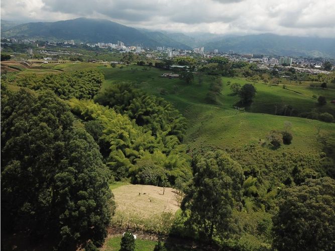 Lote en venta en Guayaquil, Armenia, 3340 m² · foto 6 de 6
