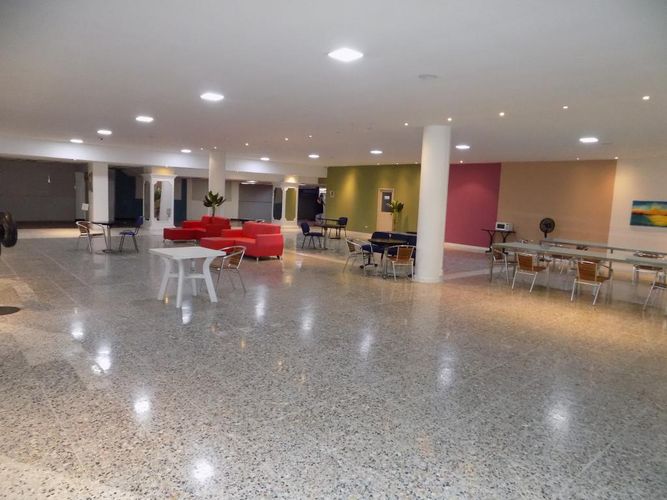 Local en arriendo en Centro, Barranquilla, 900 m² · foto 3 de 6