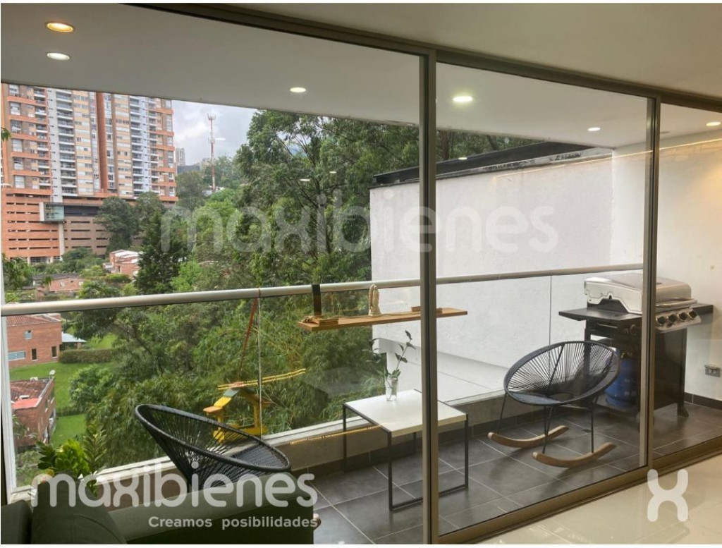Apartamento en venta en El Esmeraldal, Envigado · foto 4 de 12