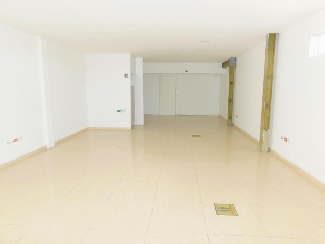 Local en venta en Colombia, Barranquilla, 94 m² · foto 4 de 5