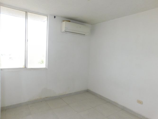 Apartamento de 2 alcobas en venta en Los Cusules, Soledad, 57 m² · foto 11 de 13