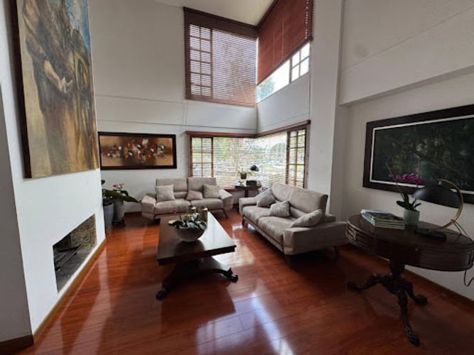 Casa de 3 alcobas en venta en Sotileza, Bogotá, 230 m² · foto 2 de 19