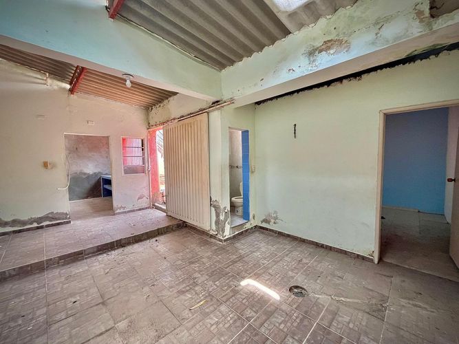 Casa de 3 alcobas en venta en San Jorge, Girardot, 169 m² · foto 11 de 15