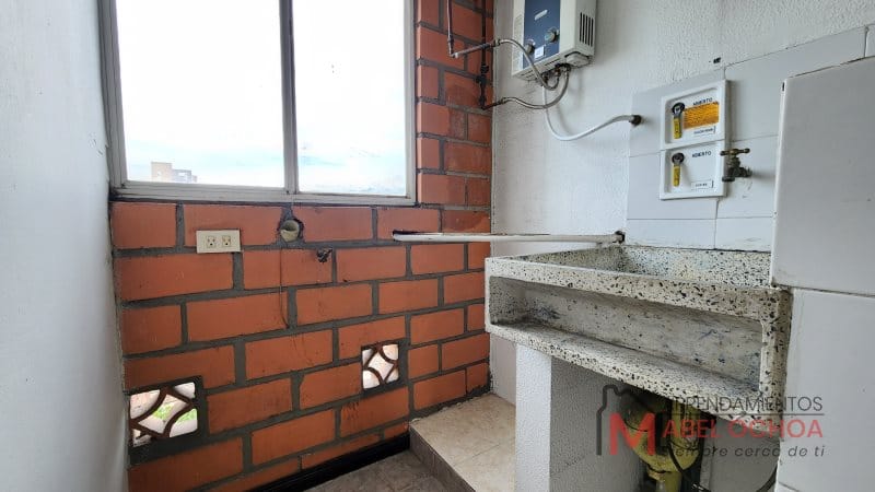 Apartamento de 2 alcobas en arriendo en Estadio, Medellín, 58 m² · foto 5 de 11
