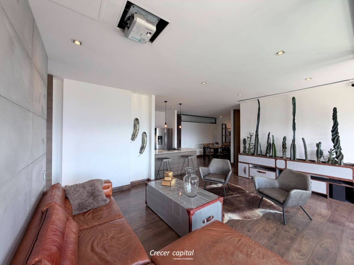 Apartamento en arriendo en El Poblado, Medellín · foto 5 de 23
