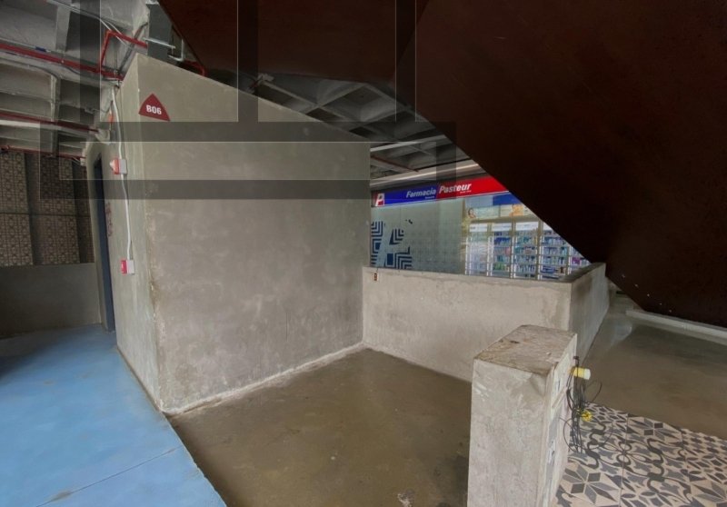 Commercial Space in San Lucas (562 m²) for Sale