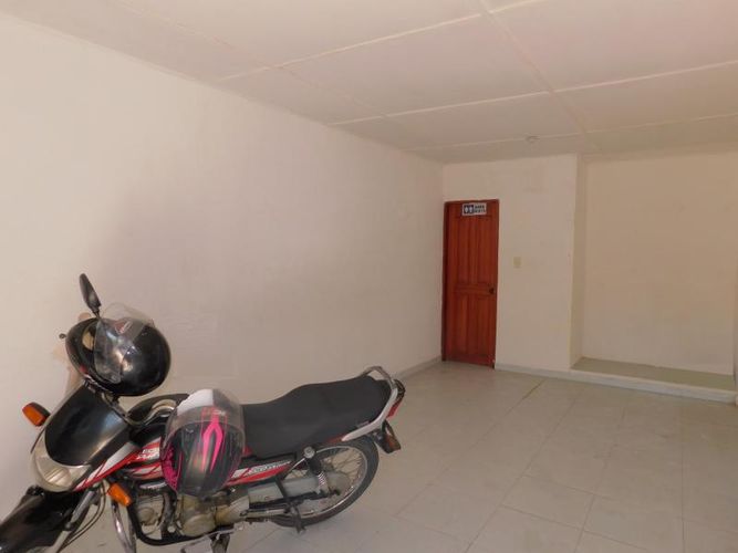Local en arriendo en Chiquinquira, Barranquilla, 25 m² · foto 2 de 2