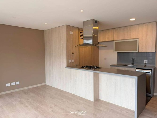 Apartamento de 2 alcobas en arriendo en Manila, Medellín, 91 m² · foto 4 de 14