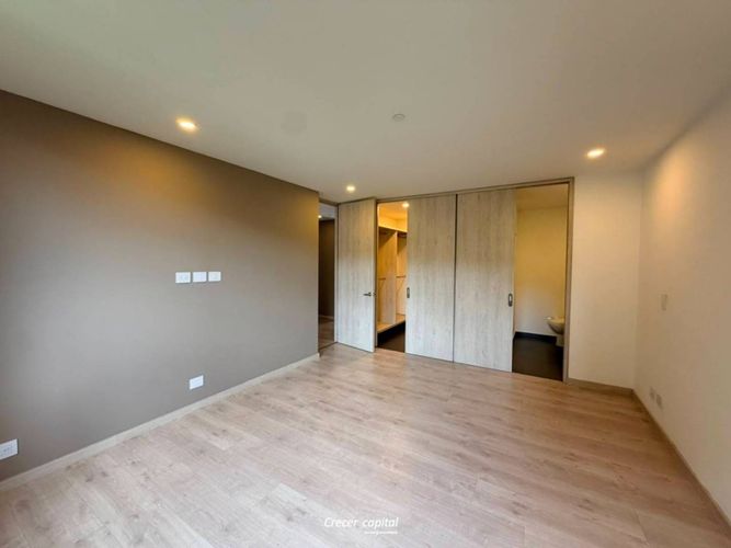 Apartamento de 2 alcobas en arriendo en Manila, Medellín, 91 m² · foto 9 de 14
