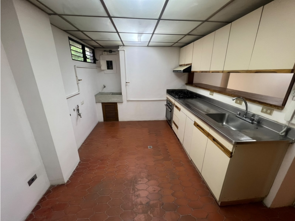 Apartamento en venta en Bosques De Zuñiga, Medellín · foto 3 de 15