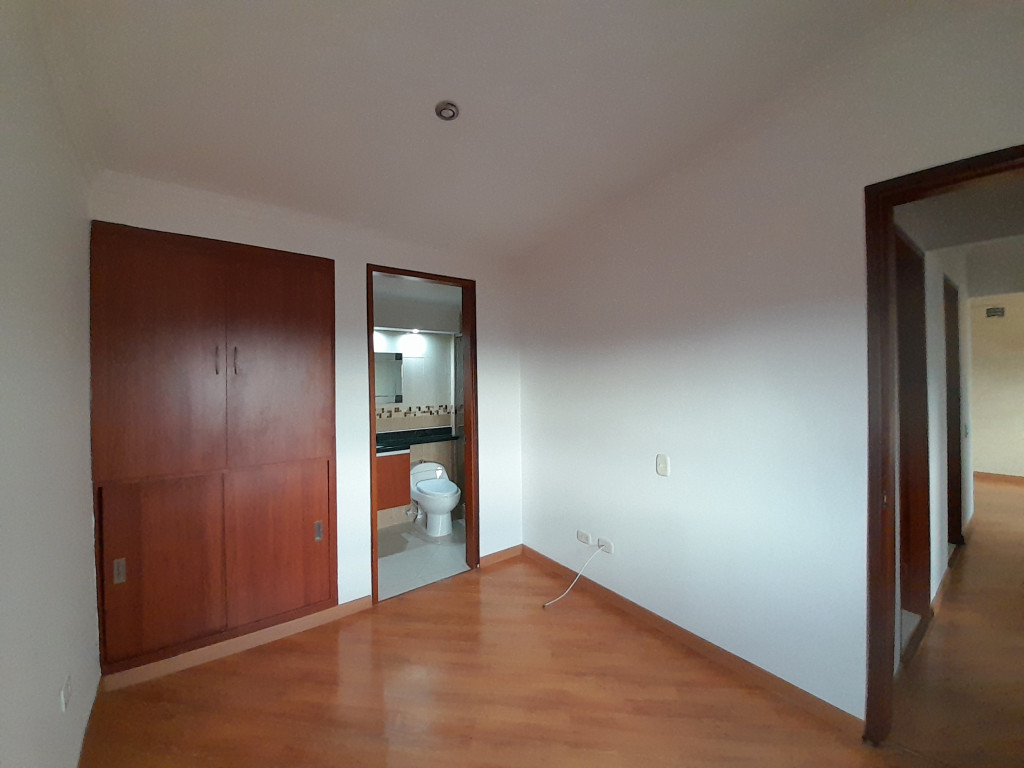 Apartamento en venta en Lijacá, Bogotá · foto 4 de 16