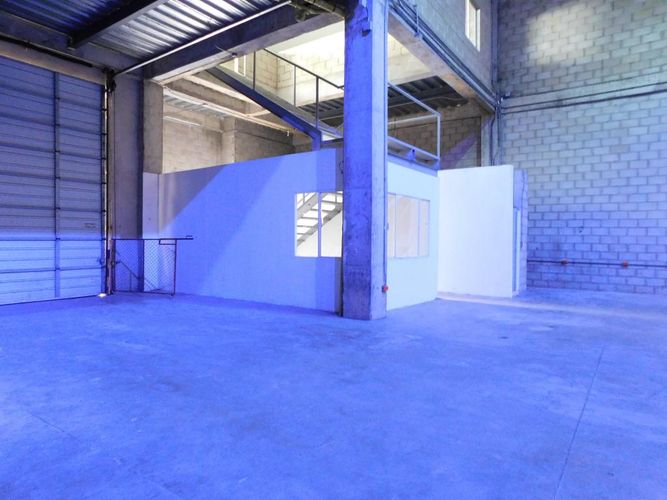 Bodega en arriendo en Caribe Verde, Barranquilla, 1000 m² · foto 7 de 17