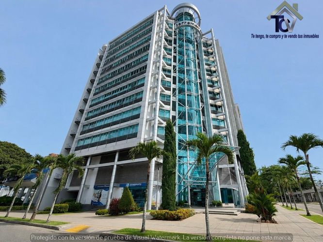 Oficina en venta en Bolarqui, Bucaramanga, 44 m² · foto 2 de 9