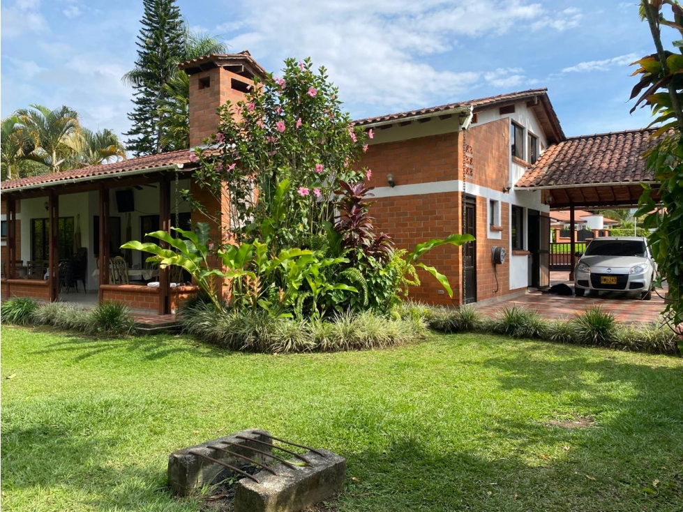 Casa en venta en Combia, Pereira · foto 2 de 24