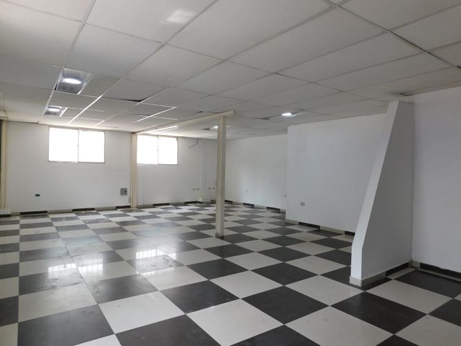 Bodega en arriendo en Buenavista, Barranquilla, 876 m² · foto 2 de 22
