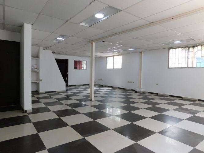 Bodega en arriendo en Buenavista, Barranquilla, 876 m² · foto 4 de 22