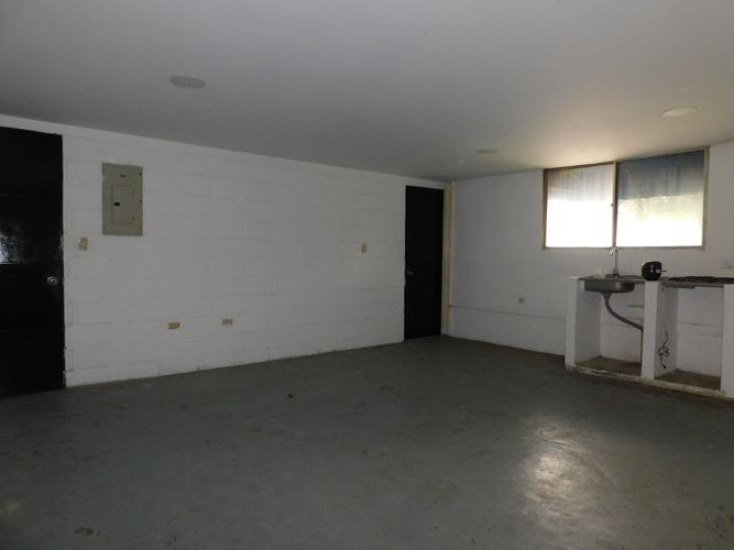 Bodega en arriendo en Buenavista, Barranquilla, 876 m² · foto 12 de 22