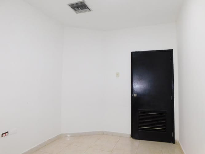Local en arriendo en Siete De Abril, Barranquilla, 130 m² · foto 9 de 18
