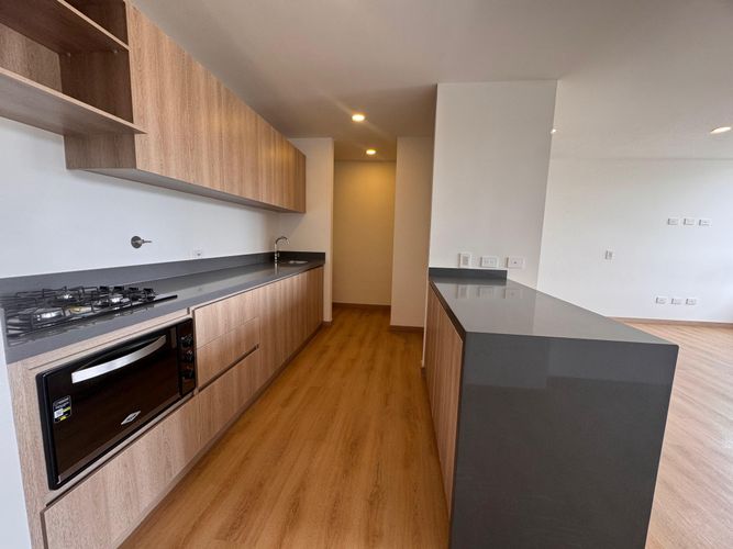 Apartamento de 3 alcobas en venta en Lomitas, La Ceja, 80 m² · foto 5 de 20