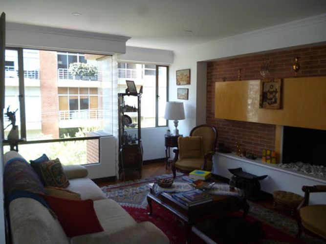Apartamento de 3 alcobas en venta en Chicó Reservado, Bogotá, 189 m² · foto 6 de 24