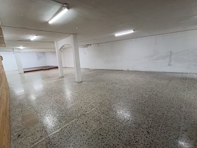 Bodega en arriendo en Campo Alegre, Medellín, 230 m² · foto 4 de 17
